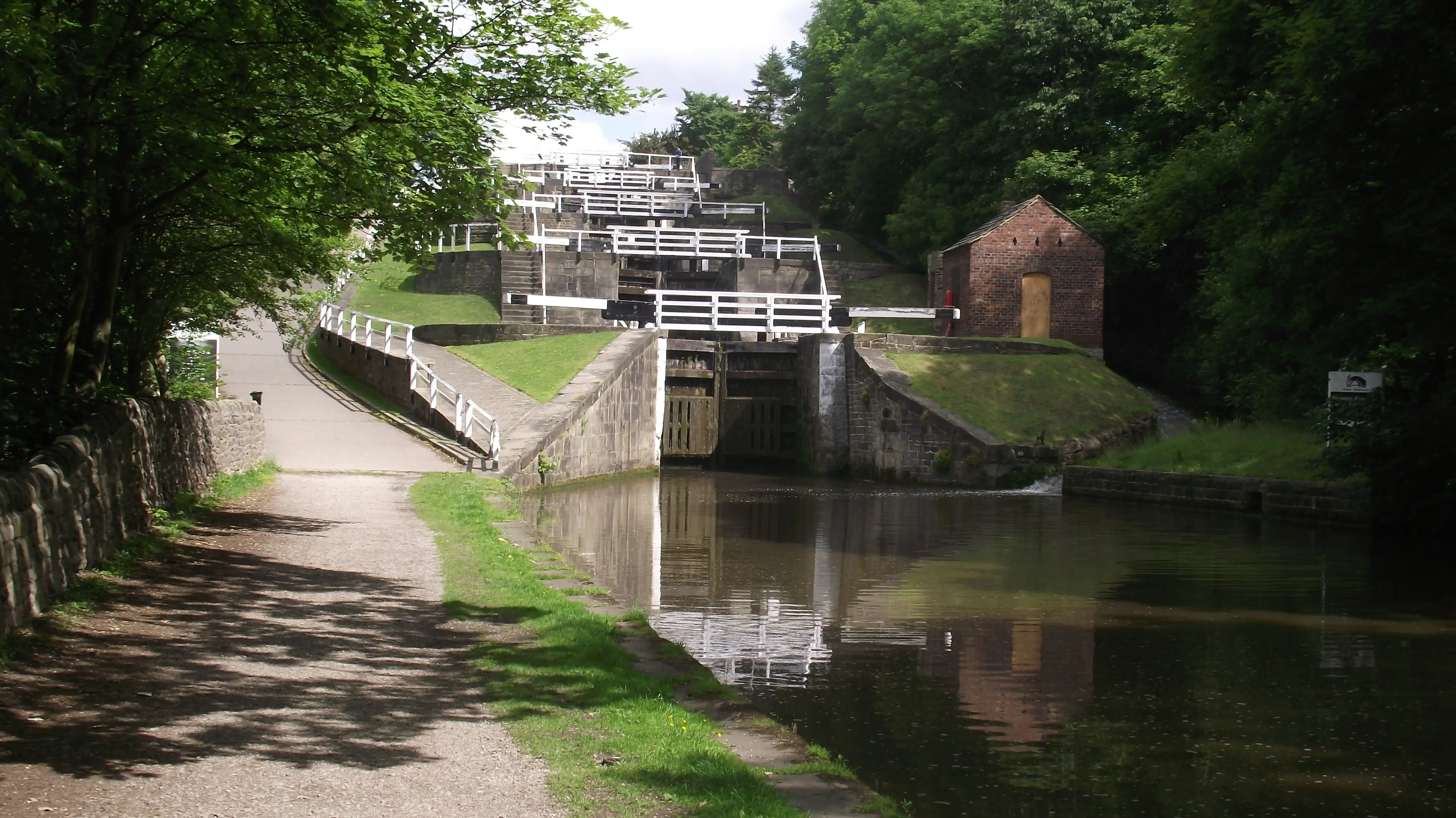Bingley five rise locks